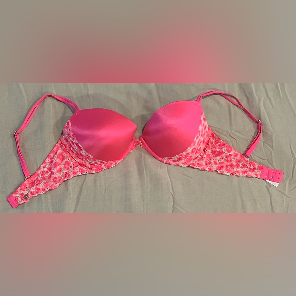 Victoria’s Secret Hot Pink Bra